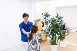 スポーツ少年少女の「肩の痛み」について