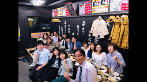懇親会。